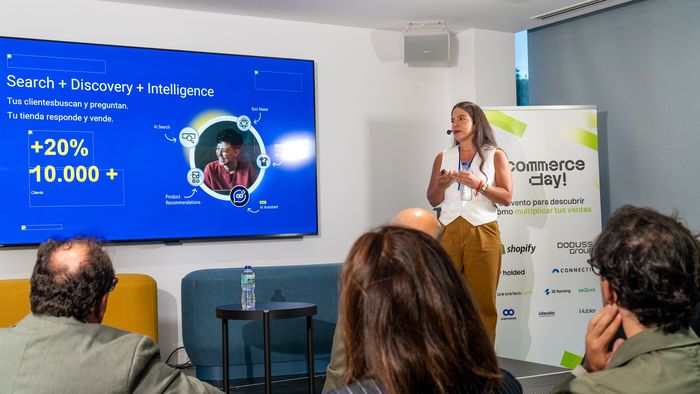 IA sin humo: lo que tus clientes te dicen y qué hacer — Doofinder x Footdistrict — Ecommerce Day 2026